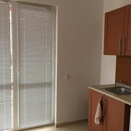 Akrotiria * نيسيبار