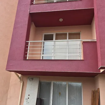 Akrotiria شقة